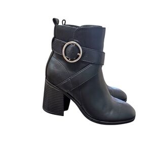 Nine West Black Ankle Boots – Size 5.5, Block Heel, Buckle Strap